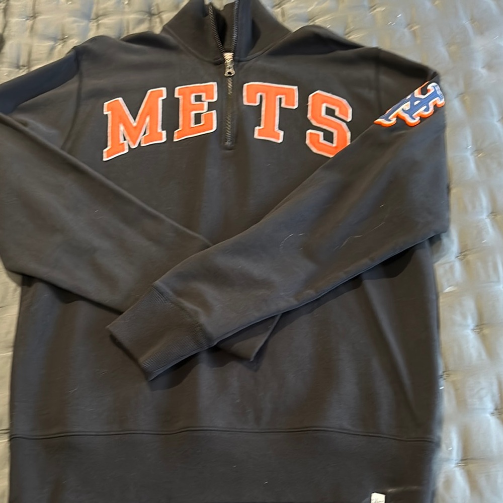 Women’s quarter zip sweatshirt